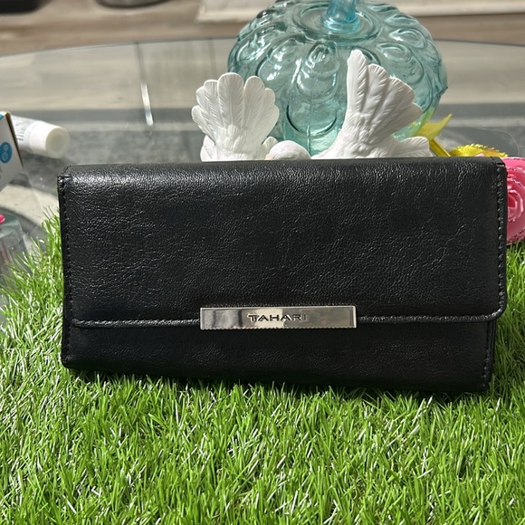 Tahari Women’s Faux Leather - Picture 2 of 9